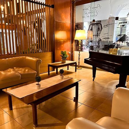 Hotel Sussex Кордова Екстер'єр фото
